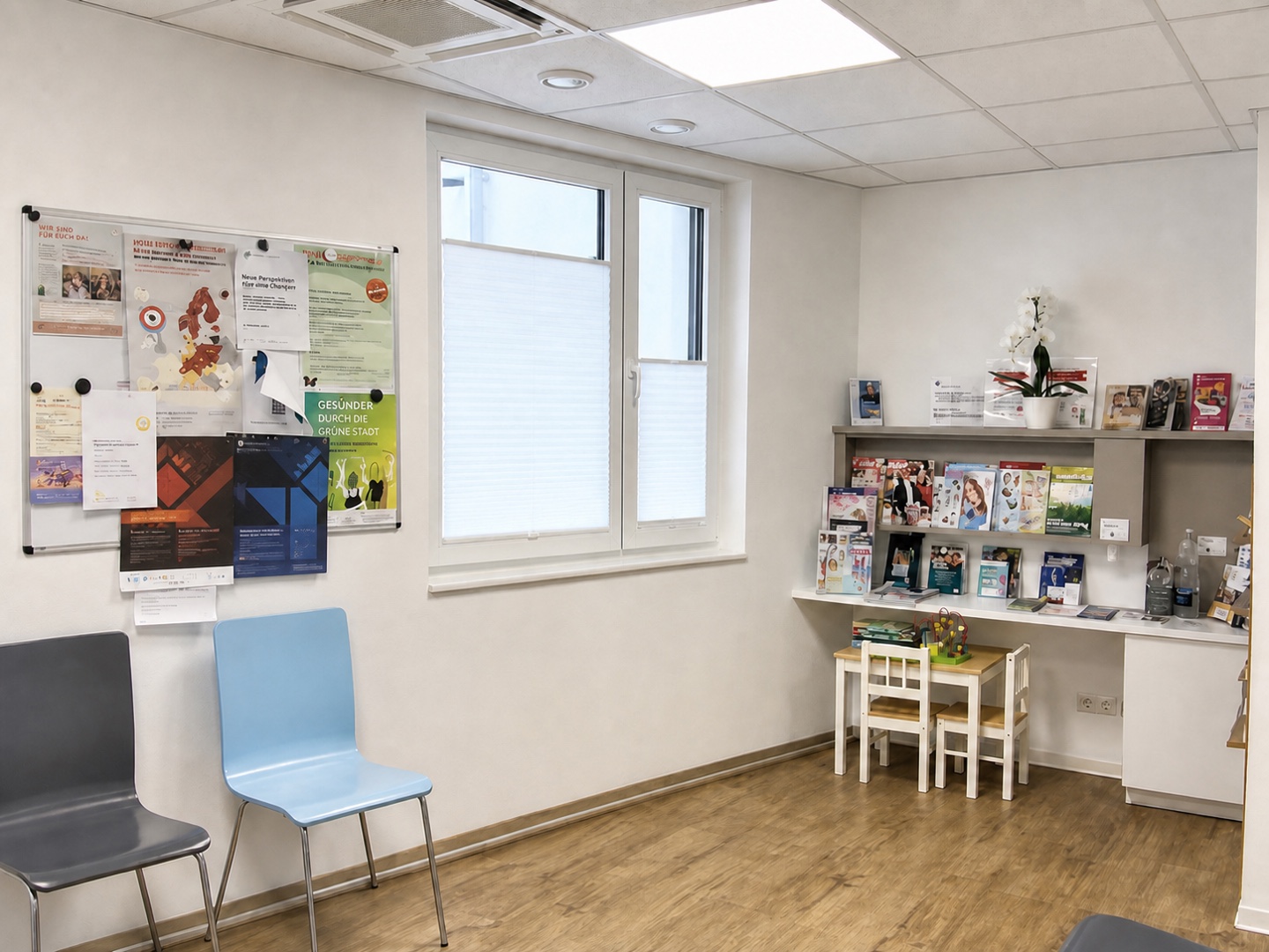Wartezimmer der Praxis Dr. Schulze-Eyßing